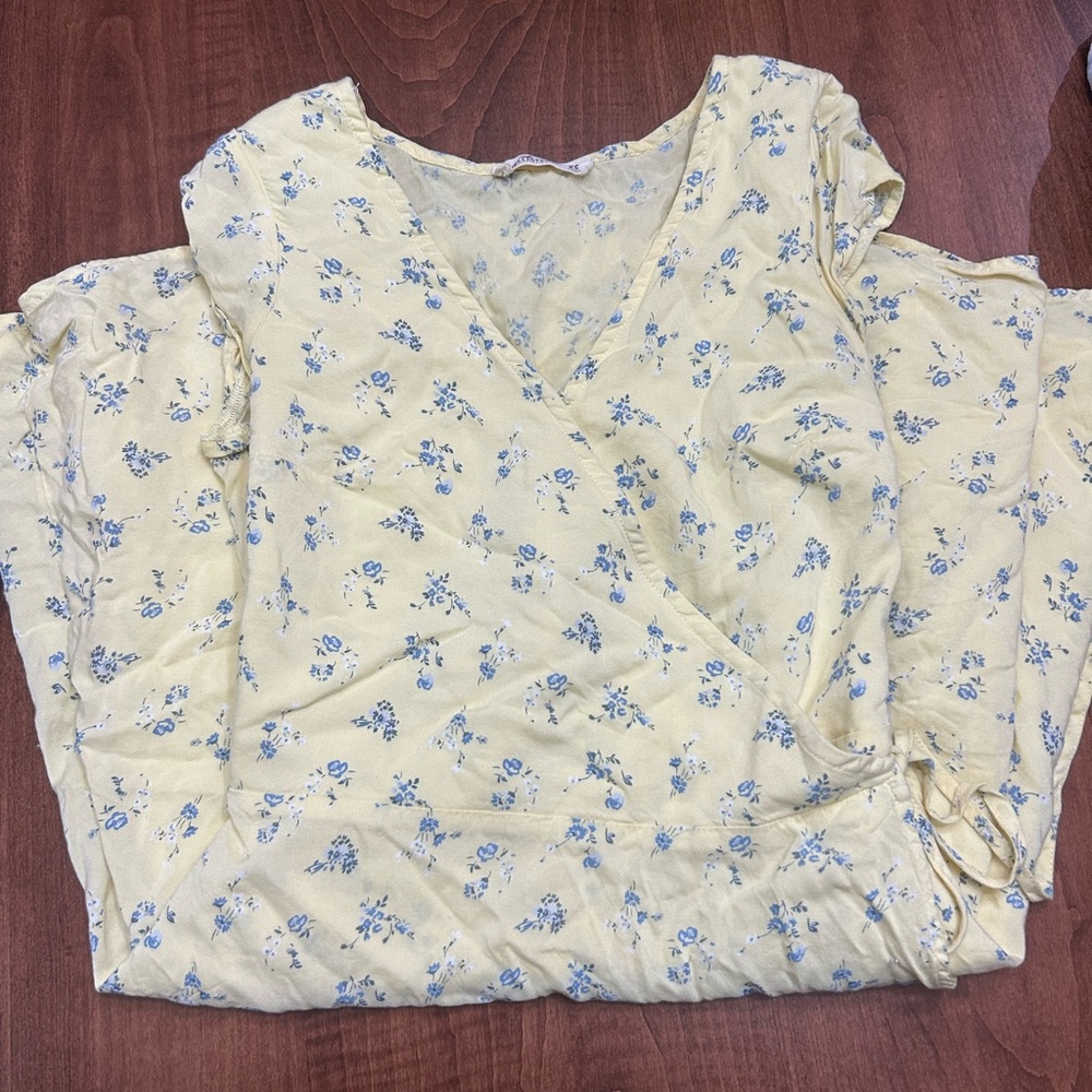 DRESS BUNDLE!! - Picture 2 of 5